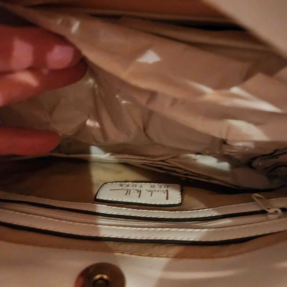 Nicole Miller New York White Purse Bag NWT - Picture 6 of 15